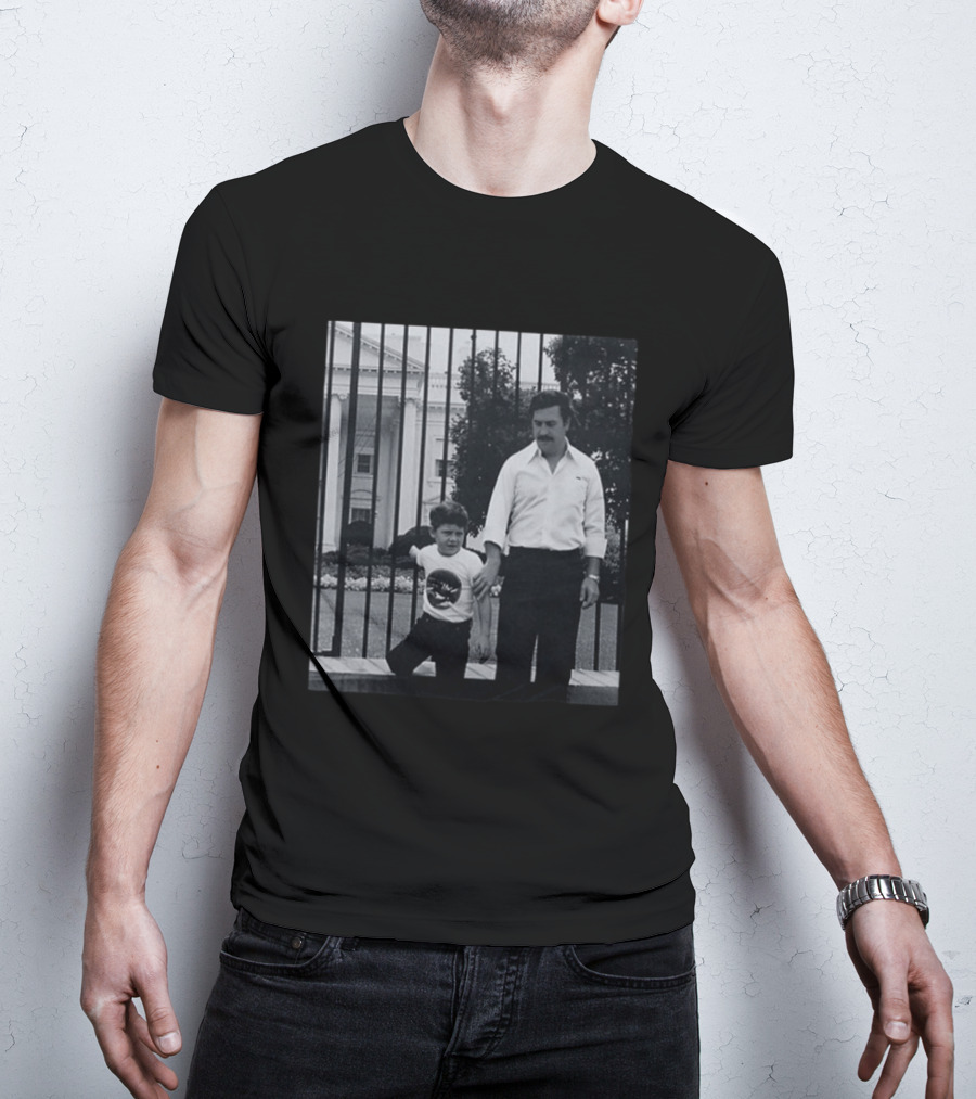 Acwt In Plain Sight White House Visit Snapshot T-Shirt