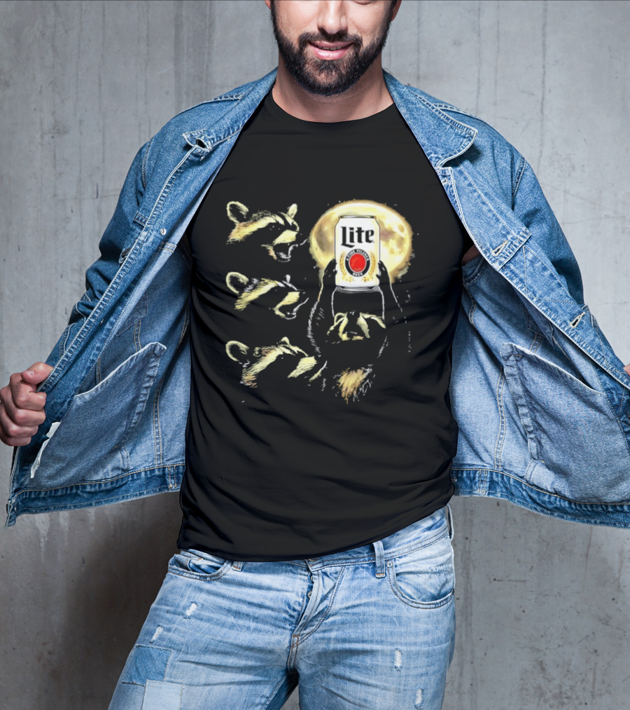 Four Raccoons Howling At Moon With Miller Lite Can T-Shirt