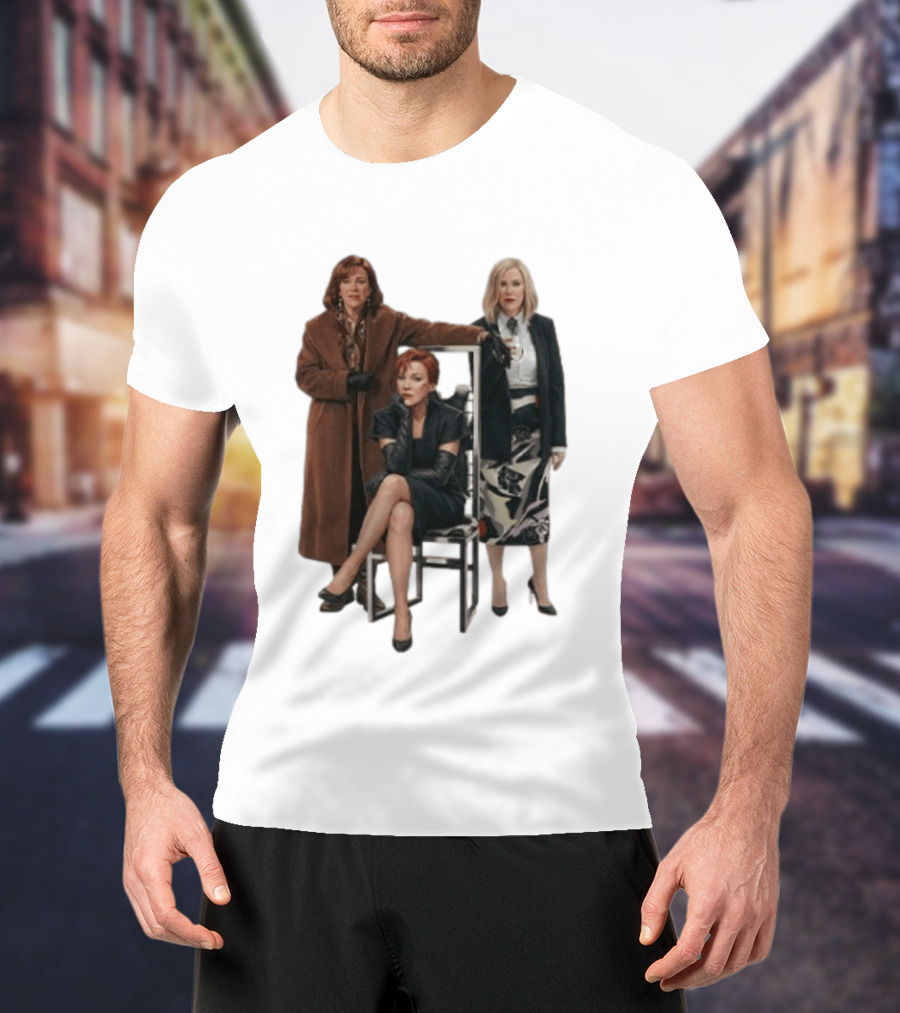 Catherine O'Hara Moira Schitt's Creek Iconic Fashion Ensemble T-Shirt