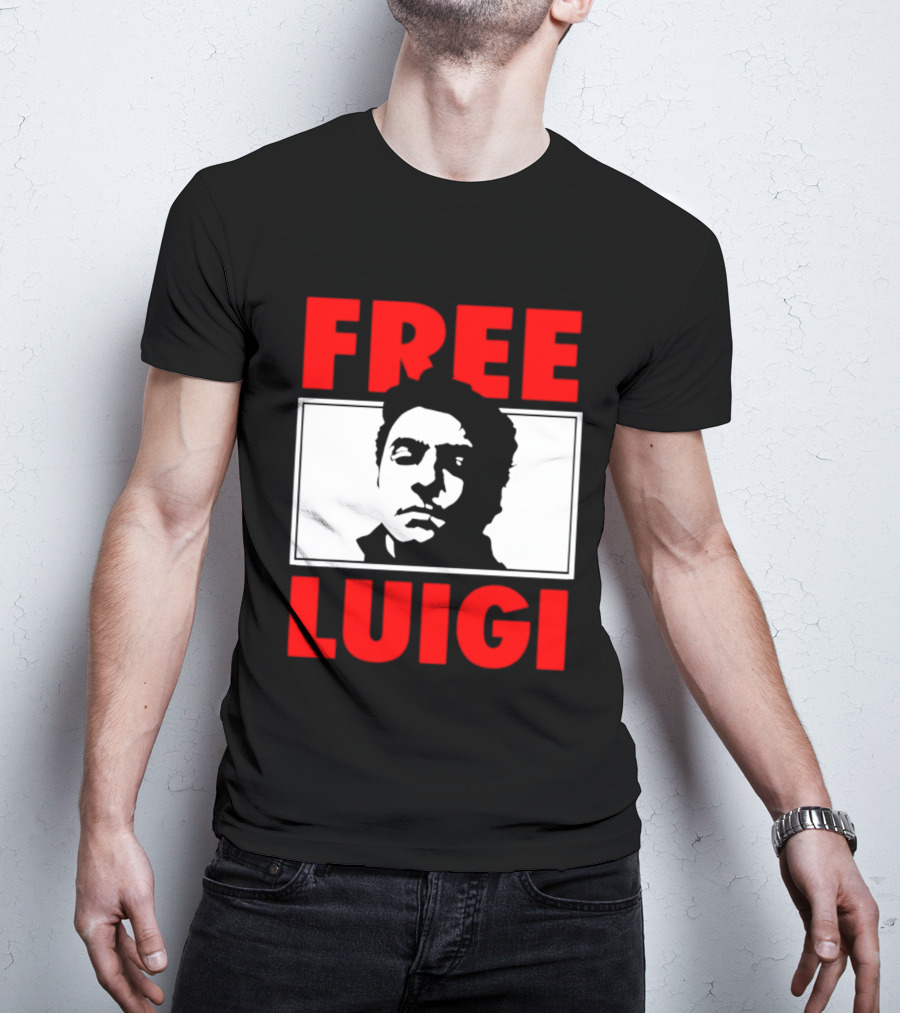 Free Luigi Mangione Shot Face Red T-Shirt