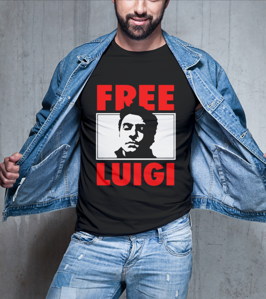 Free Luigi Mangione Shot Face Red T-Shirt