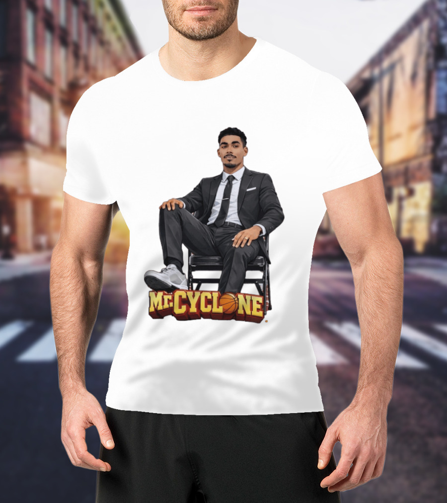 Mr Cyclone Tamin Lipsey In Suit On Chair Iowa State Cyclones T-Shirt