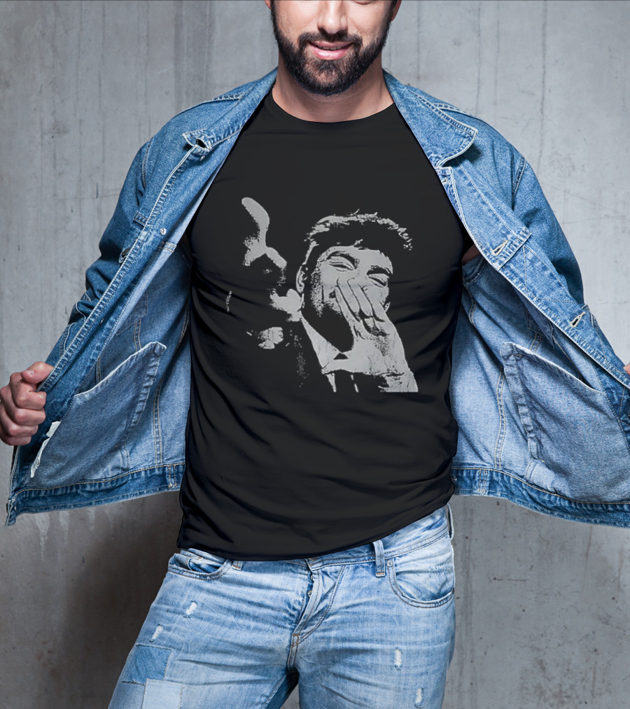 Trending Fuentes Wanghaf Grayscale Expression T-Shirt