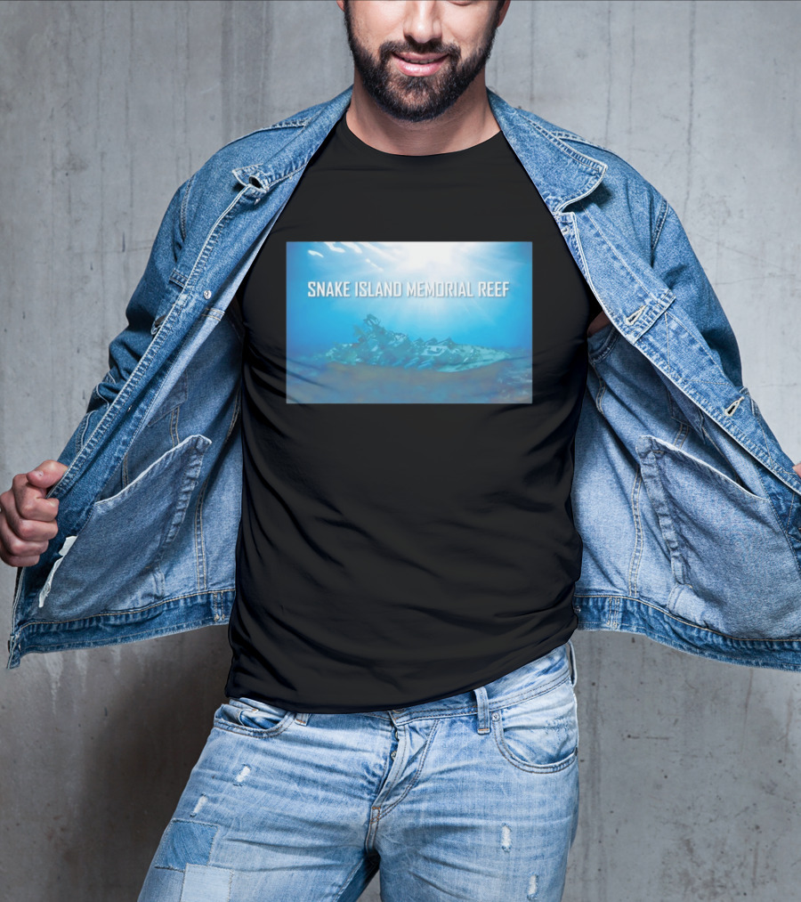 Snake Island Memorial Reef Submerged Ship Ocean Scene T-Shirt