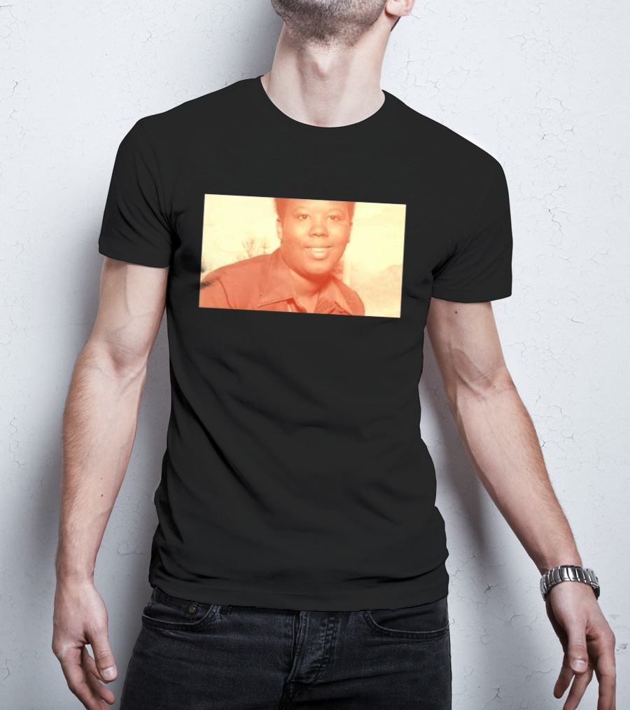 King Harris Mom Picture T-Shirt