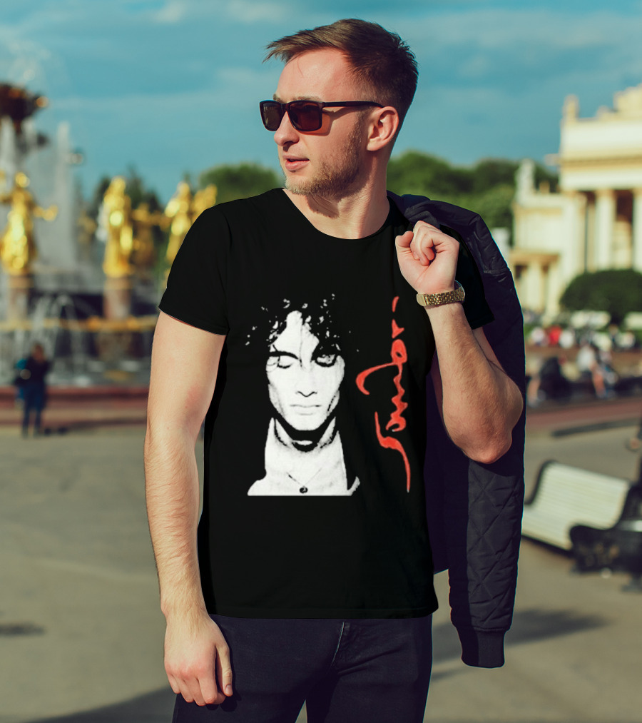 Sombr Facecard Tea Abstract Monochrome Red Accents T-Shirt