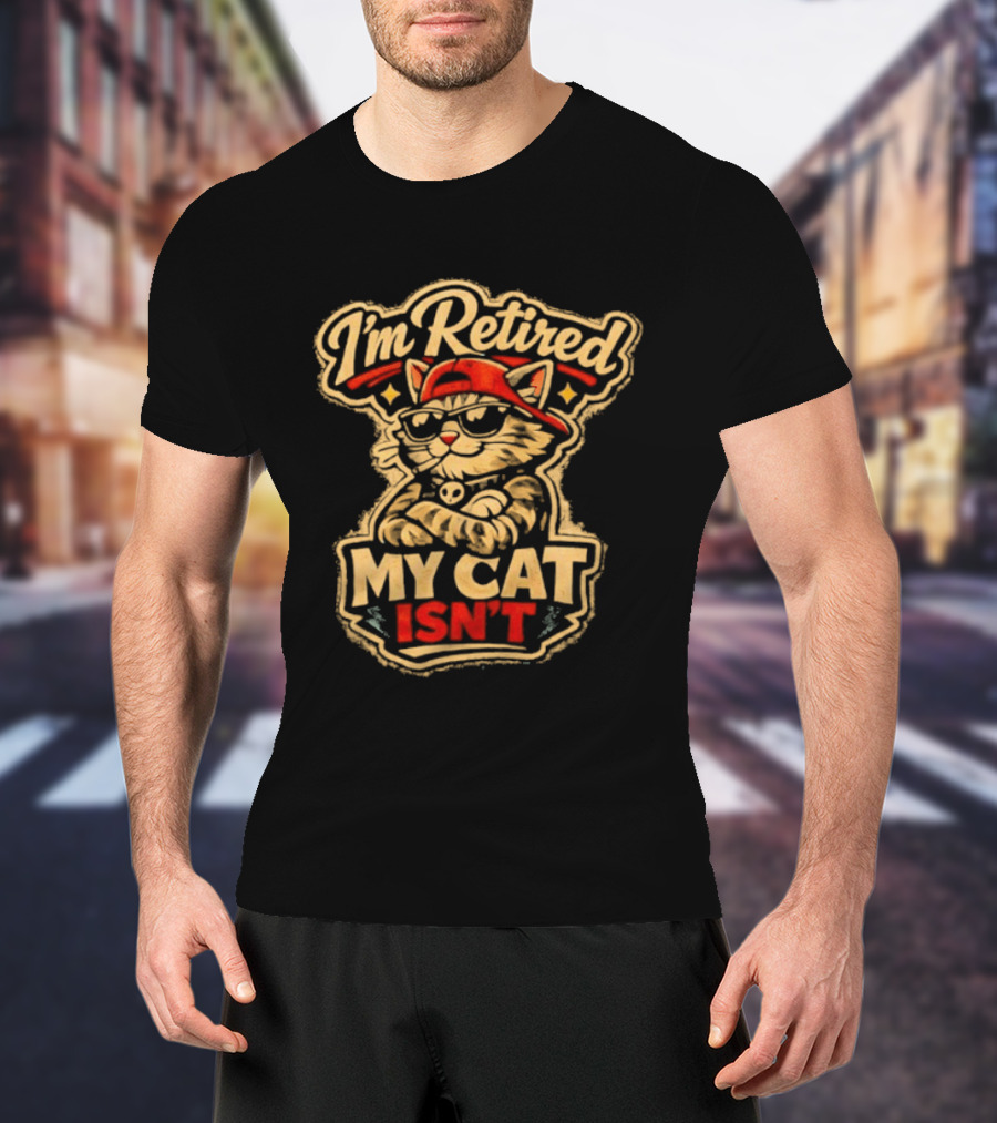 I'm Retired My Cat Isn't Red Cap Cat T-Shirt