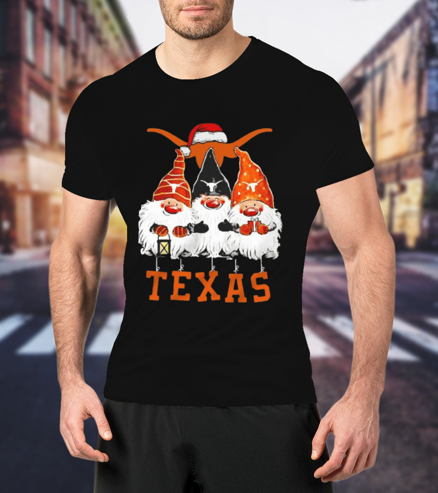 Texas Longhorns Christmas Gnomes Festive Decor T-Shirt