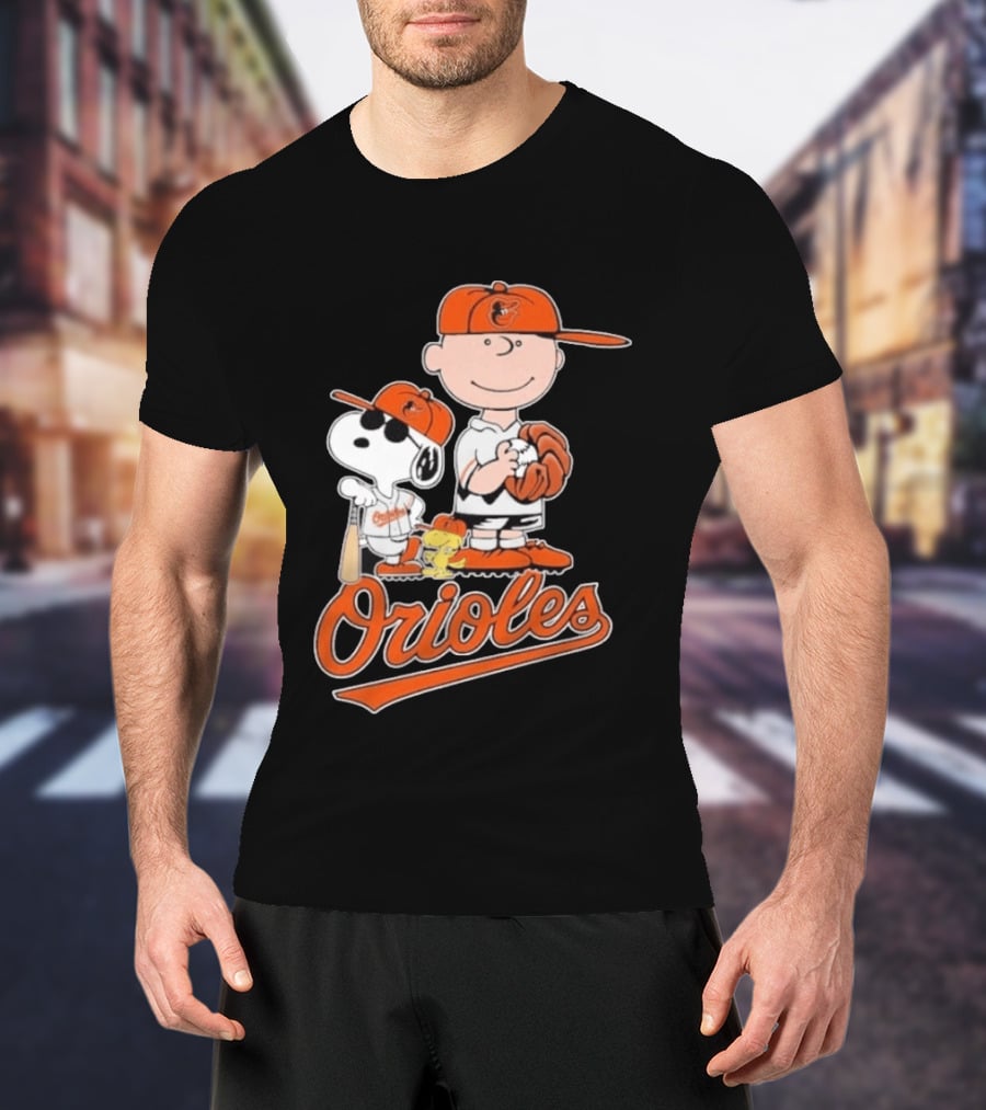 2026 Snoopy Charlie Brown Peanuts Baseball Orioles T-Shirt