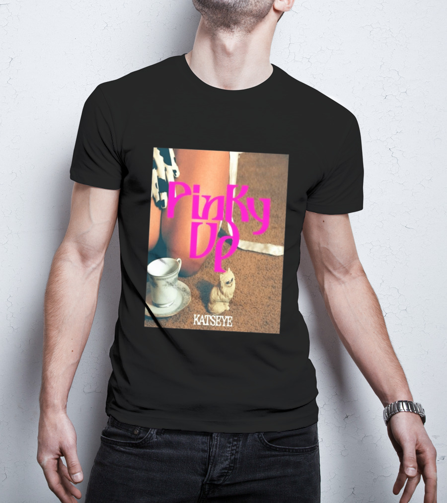Katseye Pinky Up Vintage Cup And Cat Figurine T-Shirt