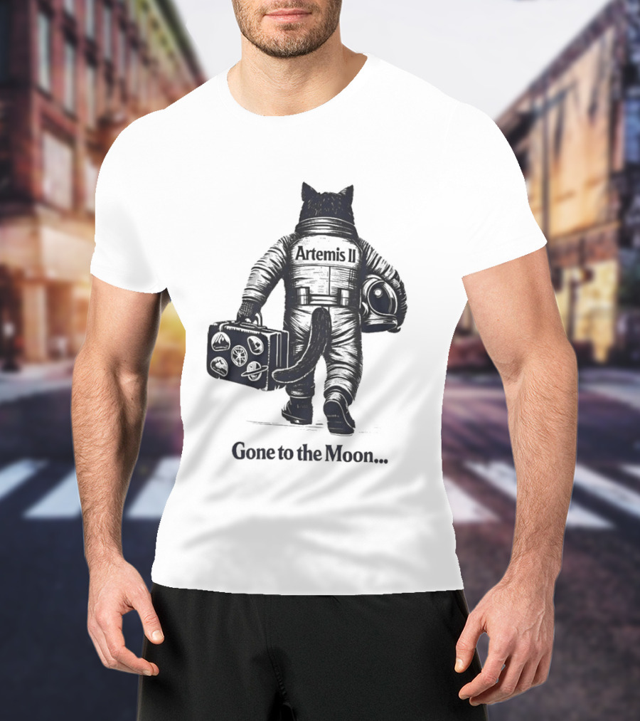 Artemis II Moon Mission Cat Astronaut Gone To The Moon T-Shirt