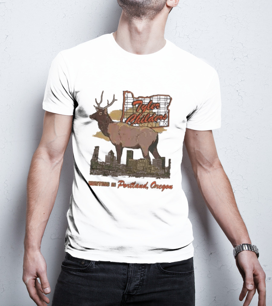 Tyler Childers Hunting In Portland Oregon Elk Skyline T-Shirt