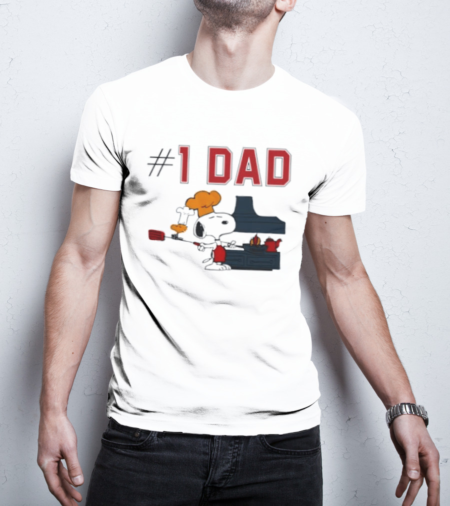 Snoopy #1 Dad BBQ Chef Cooking Grilling Peanuts Comic Strip T-Shirt