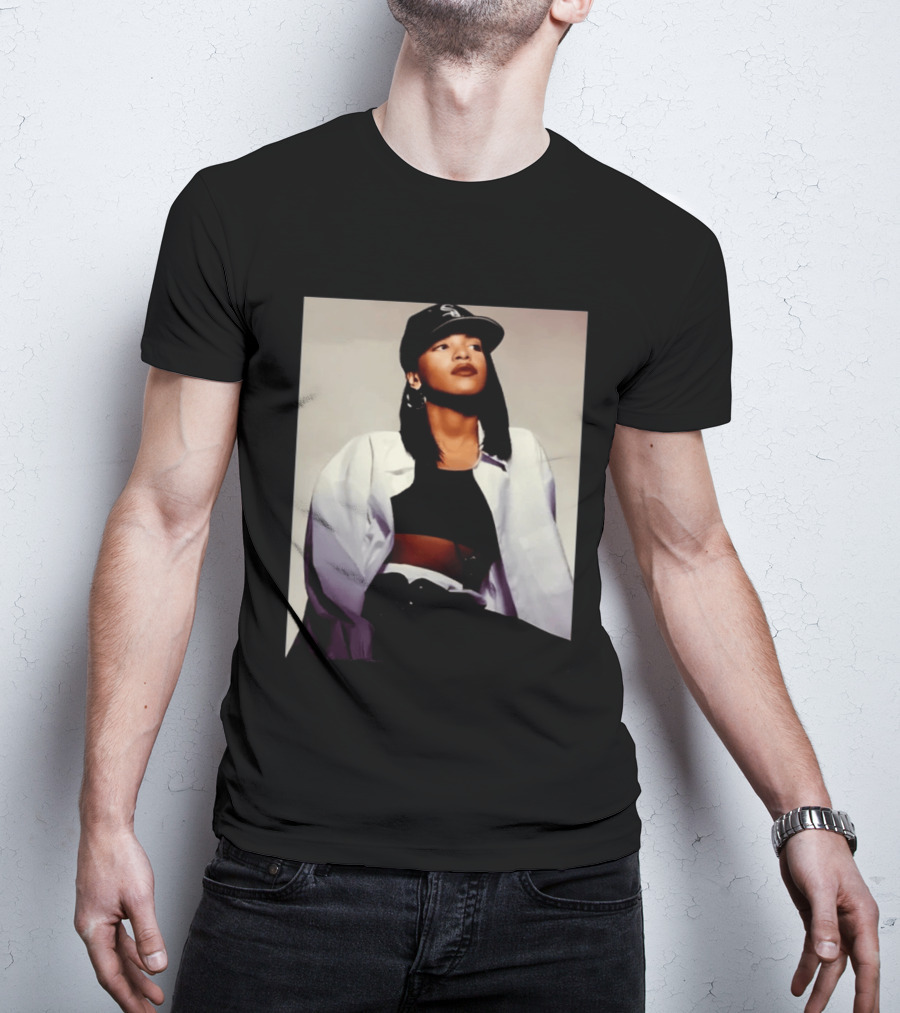 Sacai Aaliyah Black Cap White Sox T-Shirt