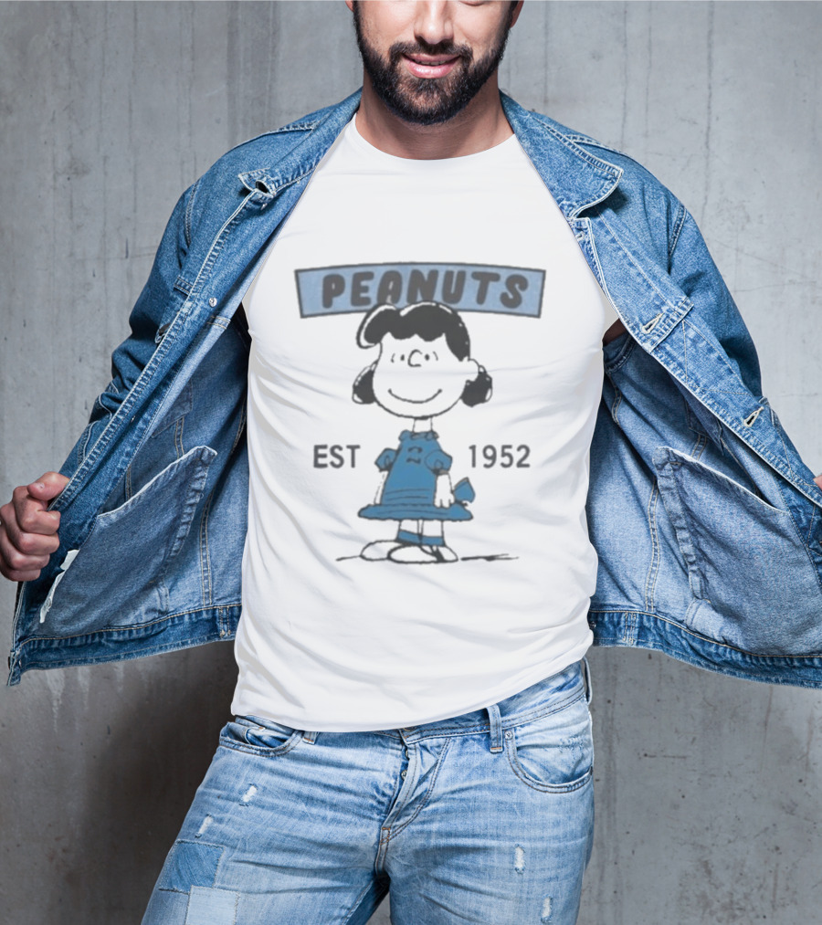 Peanuts Lucy Smile Est 1952 Vintage Comic T-Shirt