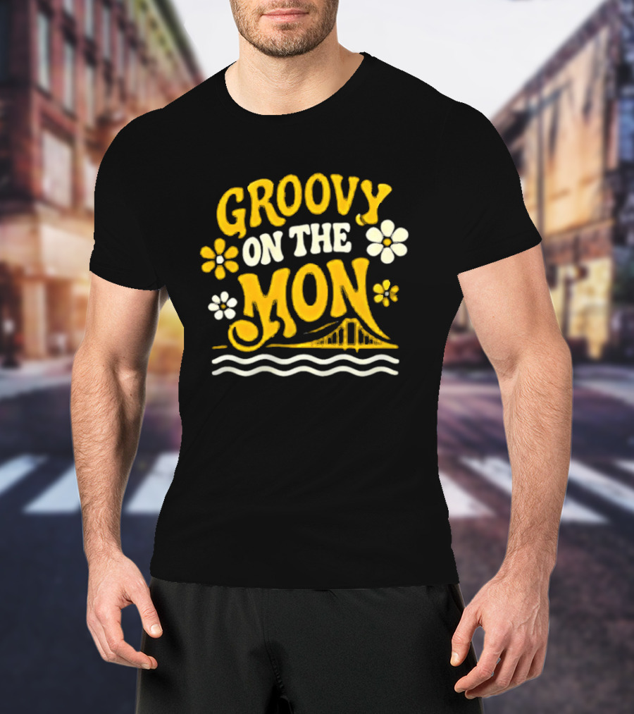 Pittsburgh Riverhounds SC Groovy On The Mon With Flowers And Bridge T-Shirt