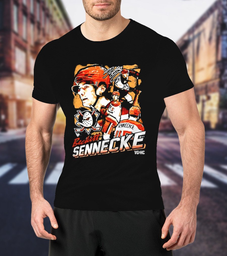 Beckett Sennecke Oregon Ducks Hockey Collage T-Shirt