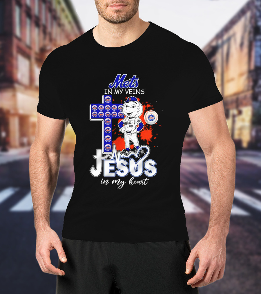 Mets In My Veins Jesus In My Heart Cross And Baseball T-Shirt