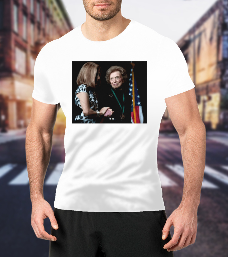 Doris Fisher Co Founder Of The Gap Remembering Legacy And Contributions T-Shirt