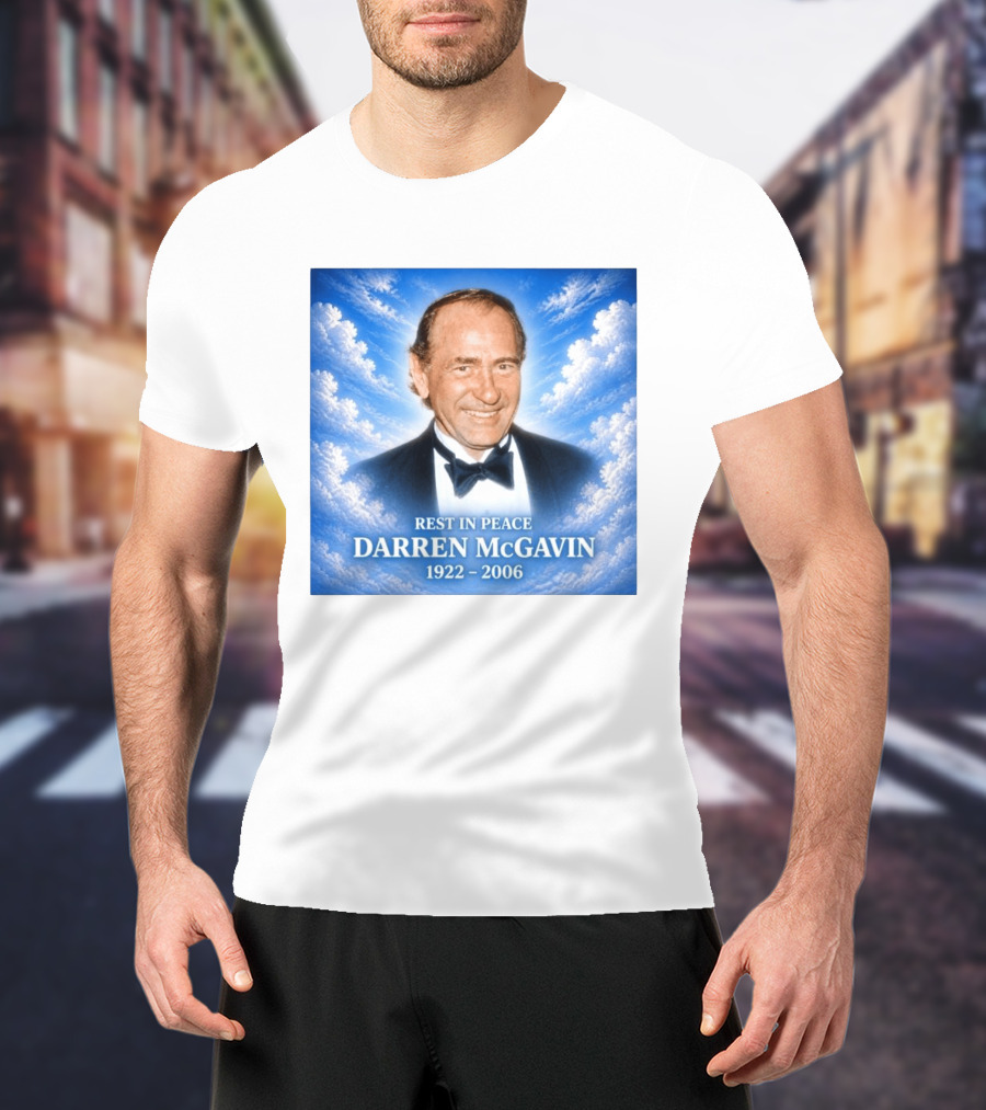 Rest In Peace Darren McGavin 1922 2006 Cloud T-Shirt