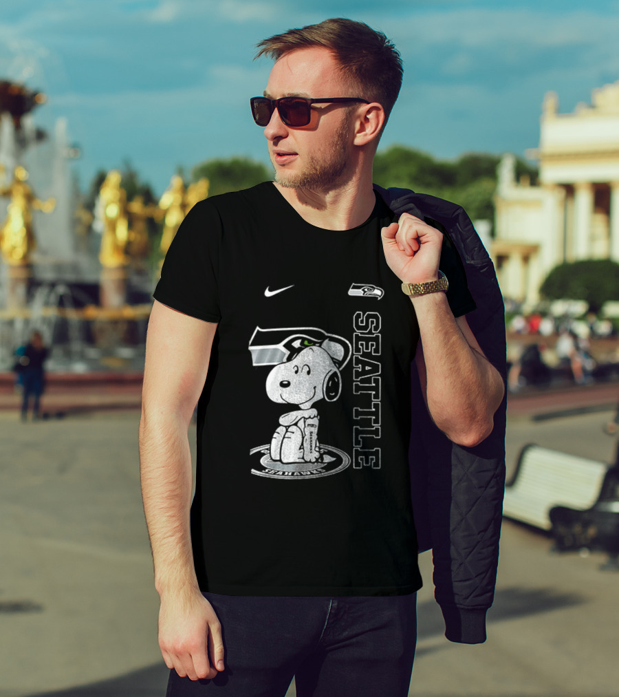 Nike Seattle Seahawks Snoopy Thank You For The Memories T-Shirt