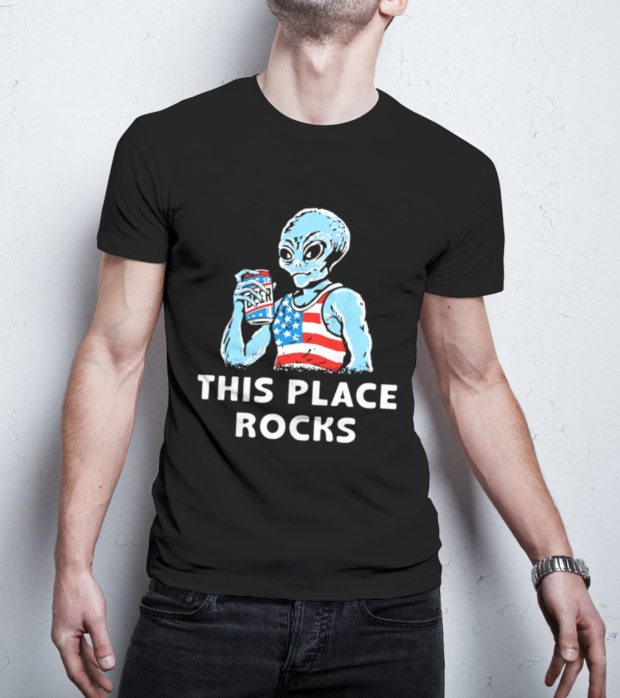 This Place Rocks Blue Alien With American Flag Tank And Beer Can T-Shirt