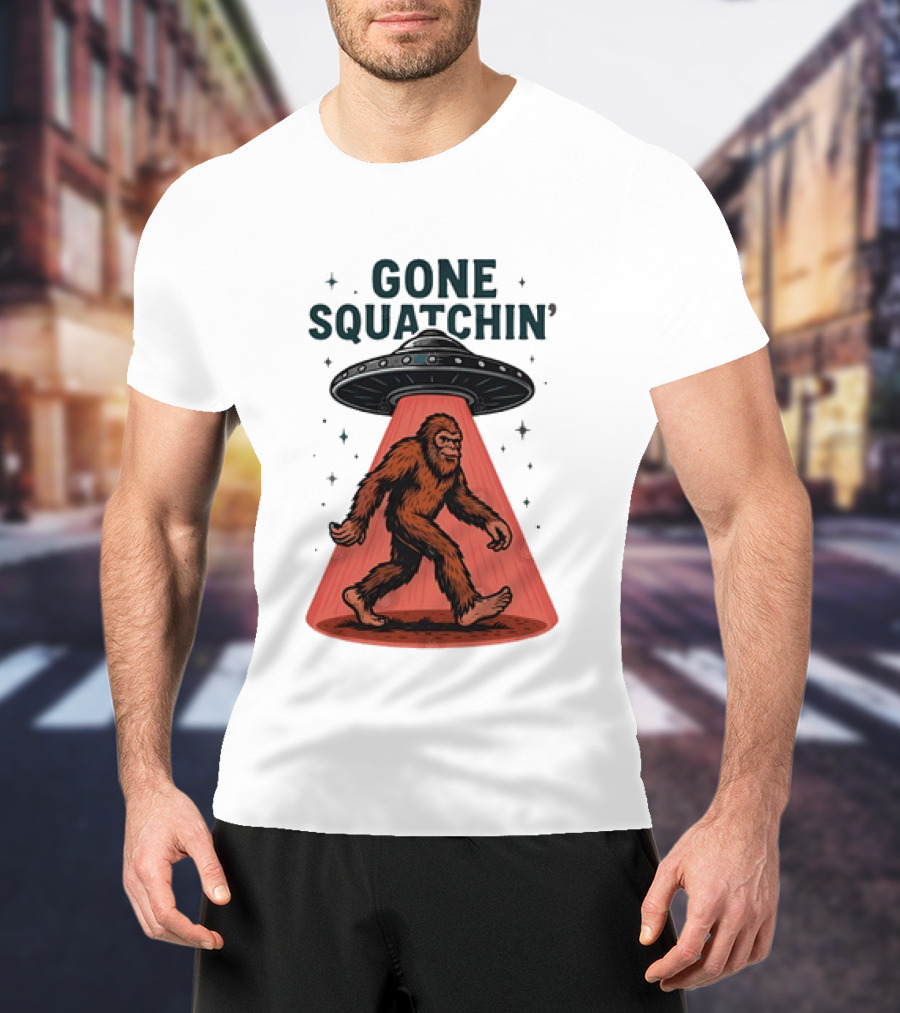 Gone Squatchin' Bigfoot Sasquatch UFO Abduction Beam T-Shirt