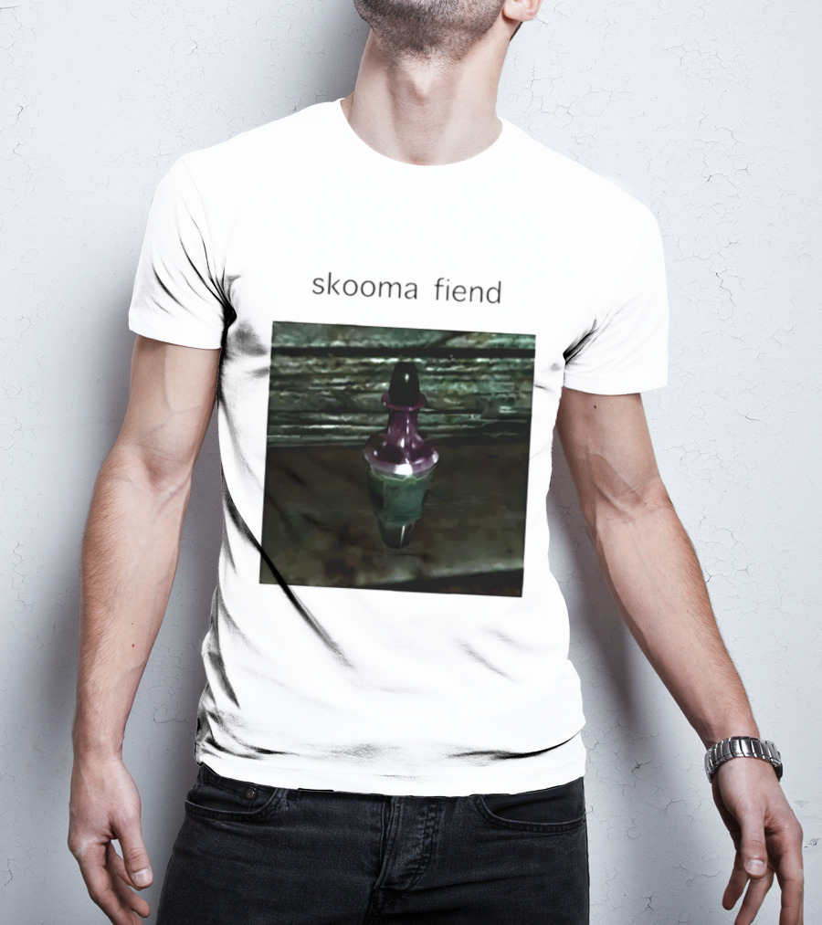 Skooma Fiend Skyrim Potion Character Reference T-Shirt