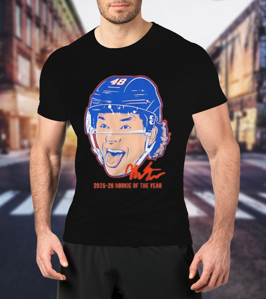 Matthew Schaefer Islanders ROTY 2025 26 Swag Helmet 48 Signature T-Shirt