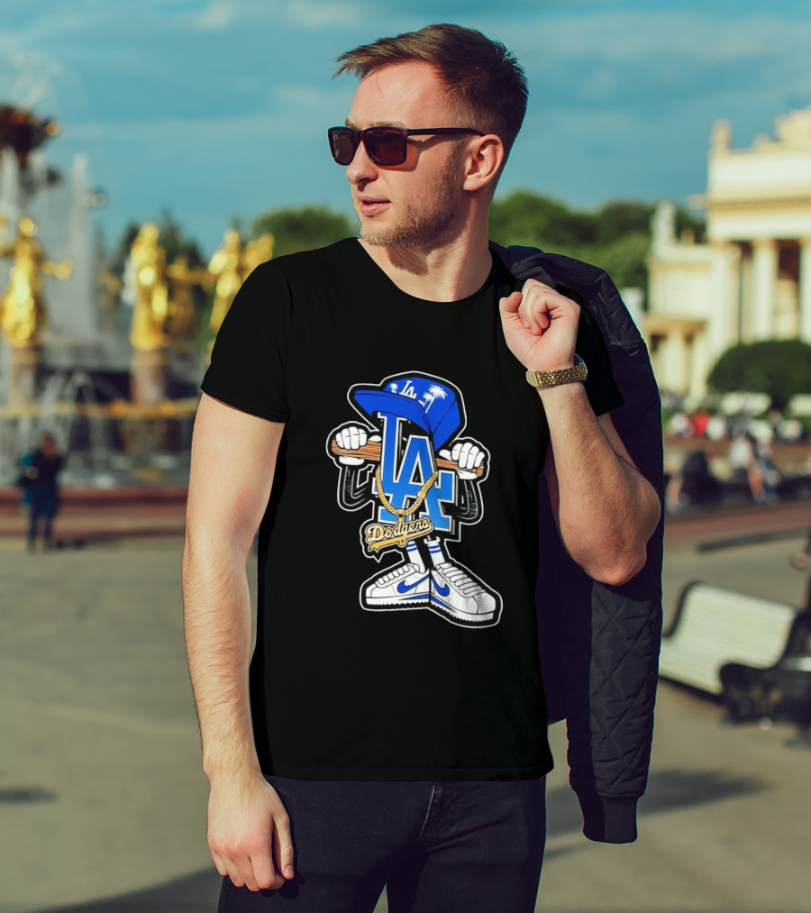 LA Dodgers Palm Trees Gold Chain With Blue Hat And Sneakers T-Shirt