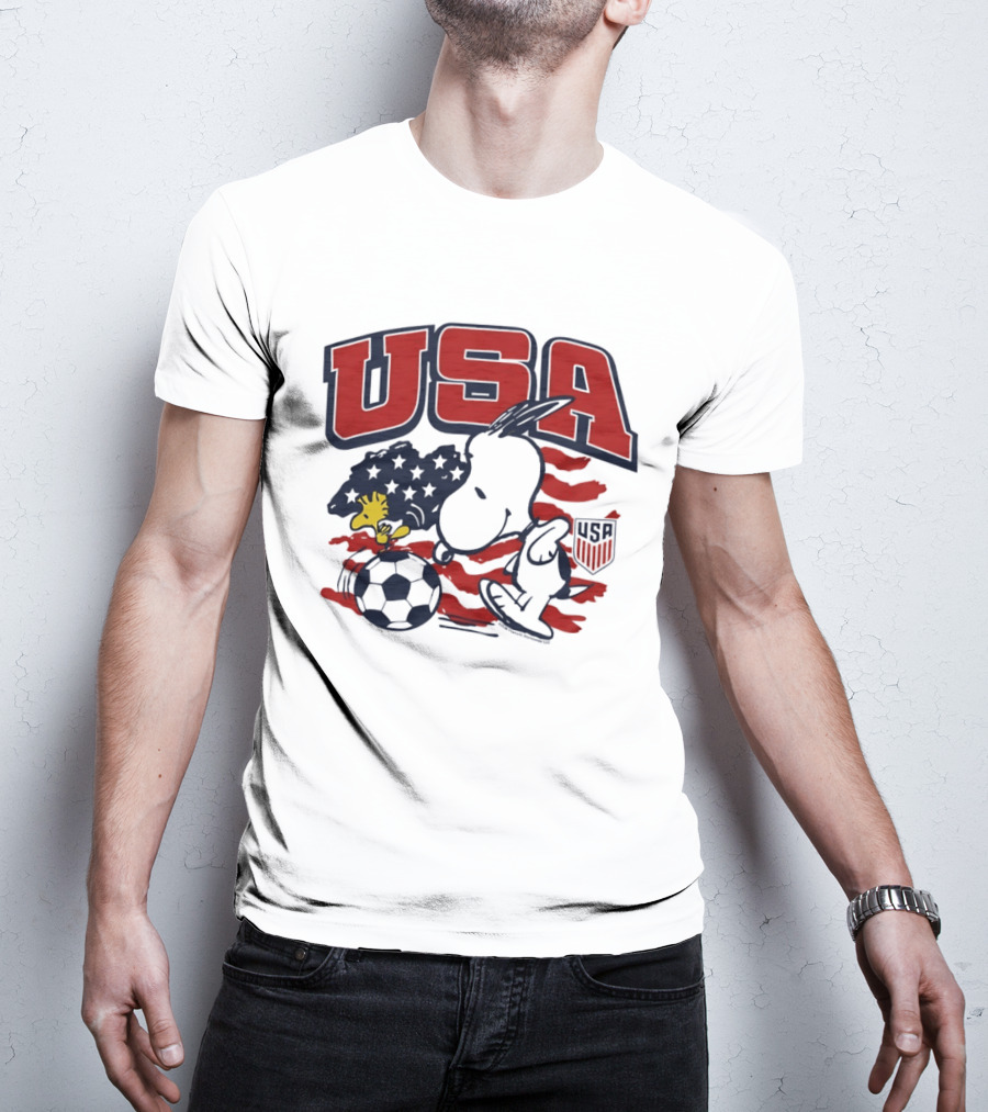 USA Soccer Snoopy And Woodstock Peanuts Characters With American Flag T-Shirt
