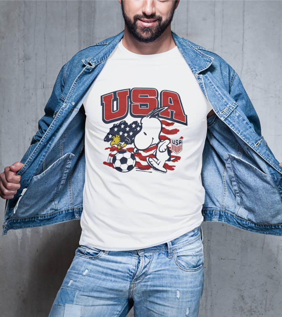 USA Soccer Snoopy And Woodstock Peanuts Characters With American Flag T-Shirt
