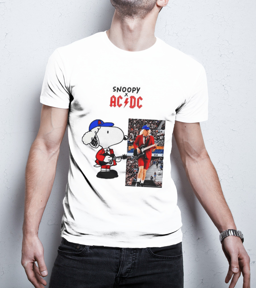 Snoopy Peanuts AC DC Angus Young Rock Concert T-Shirt