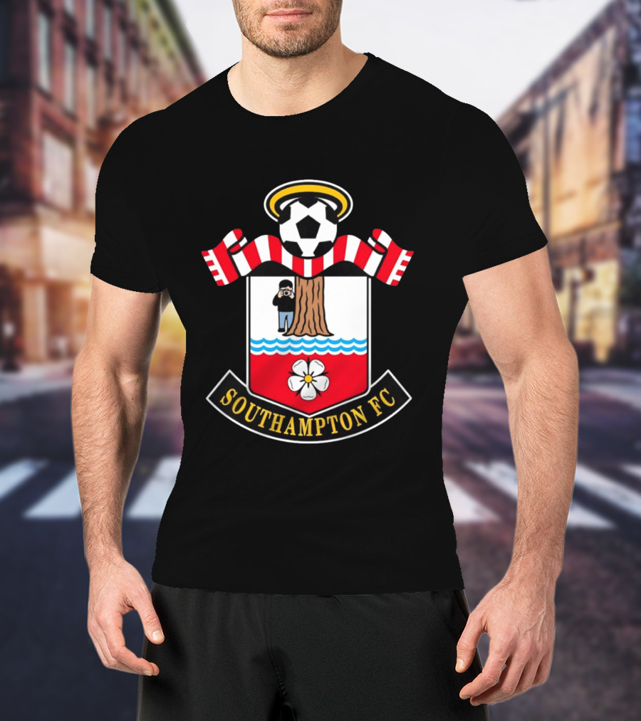 Southampton FC Crest Meme Tree Photographer Football T-Shirt