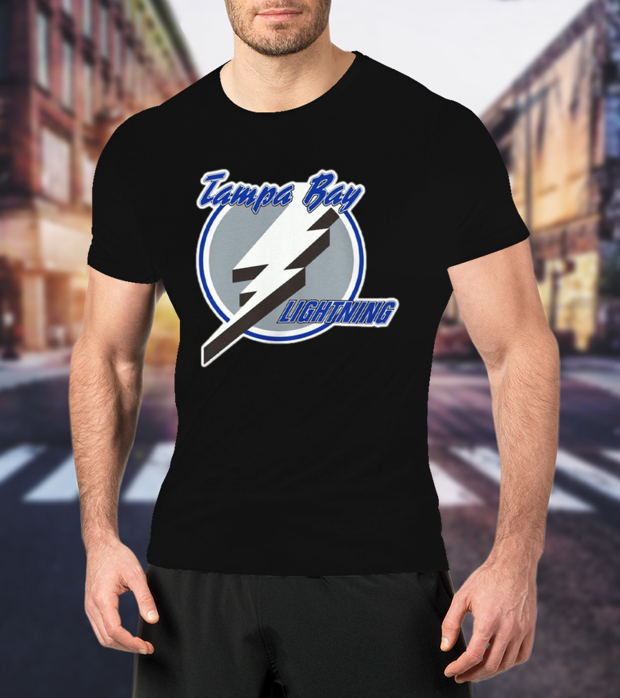 Tampa Bay Lightning 90s Vintage Style Retro Classic NHL Team T-Shirt
