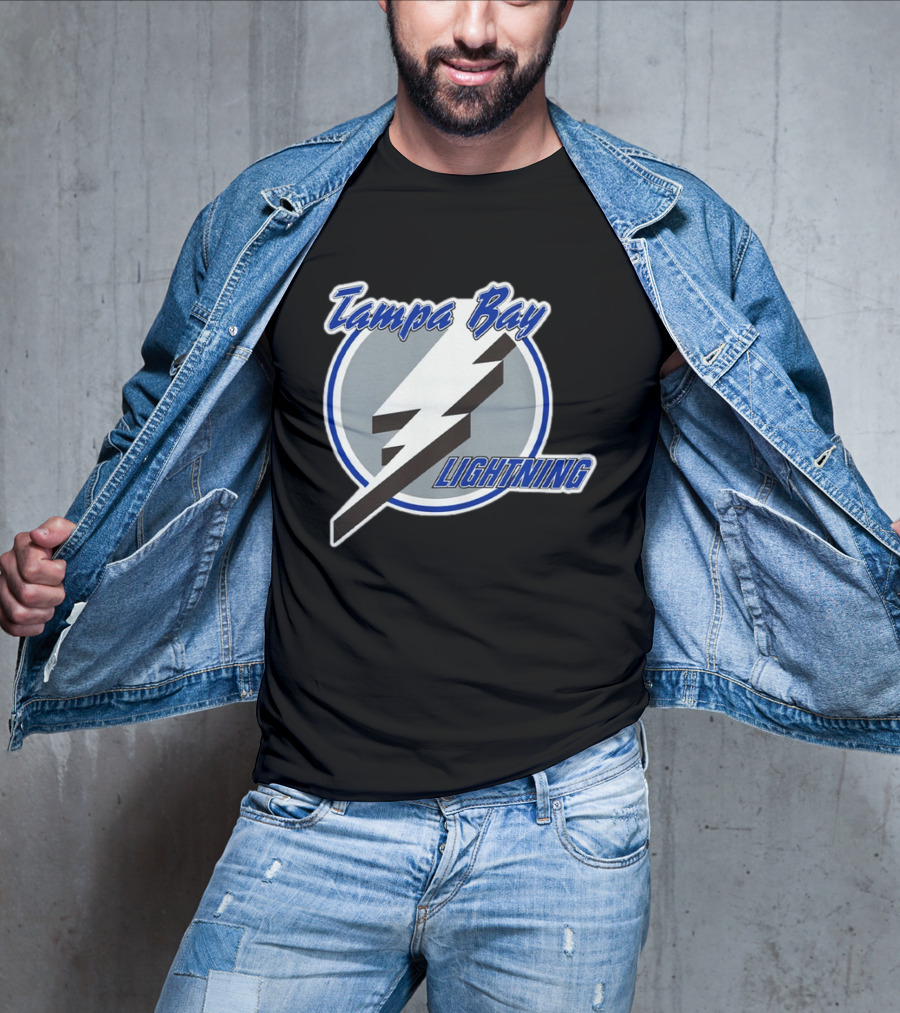 Tampa Bay Lightning 90s Vintage Style Retro Classic NHL Team T-Shirt