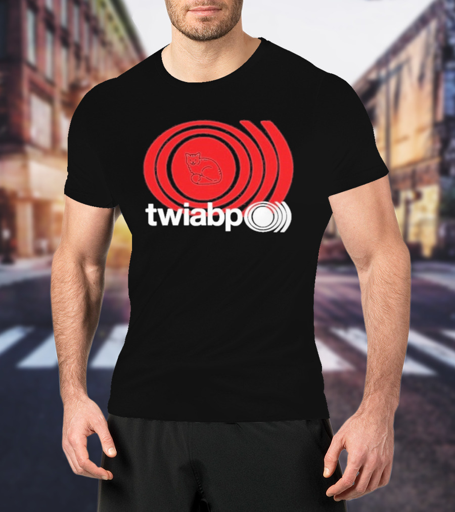 Twiabp Sunn Rip Cat In Red Concentric Circle T-Shirt