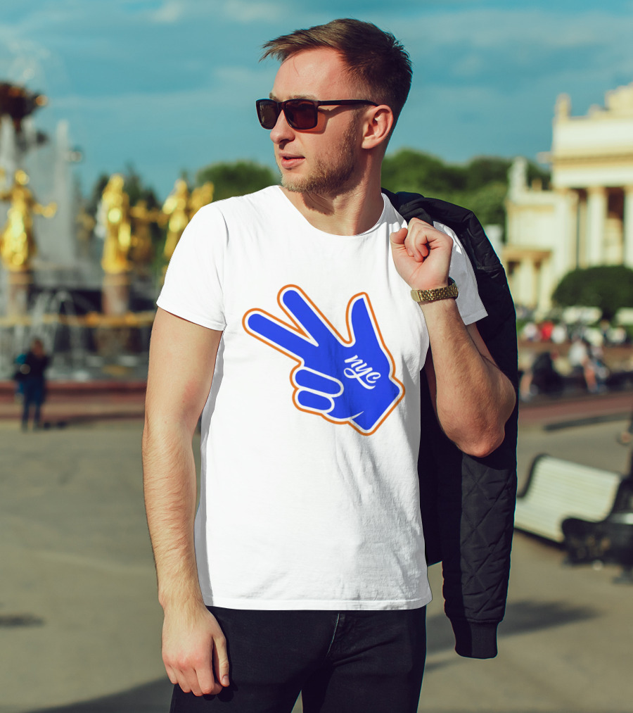 New York Knicks NYC Basketball Peace Sign Three Pointer T-Shirt
