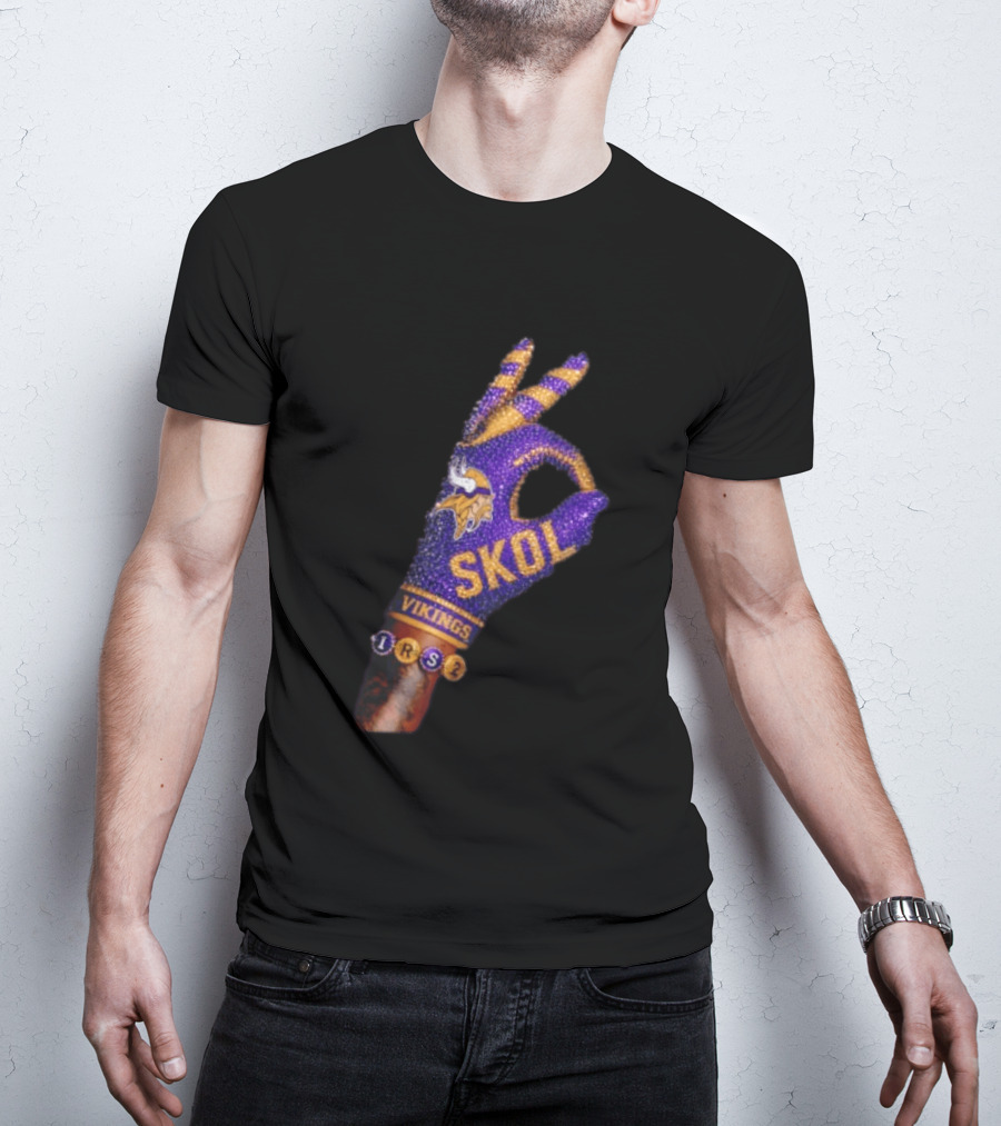 Minnesota Vikings Skol Isaiah Rodgers Iceman Glove T-Shirt