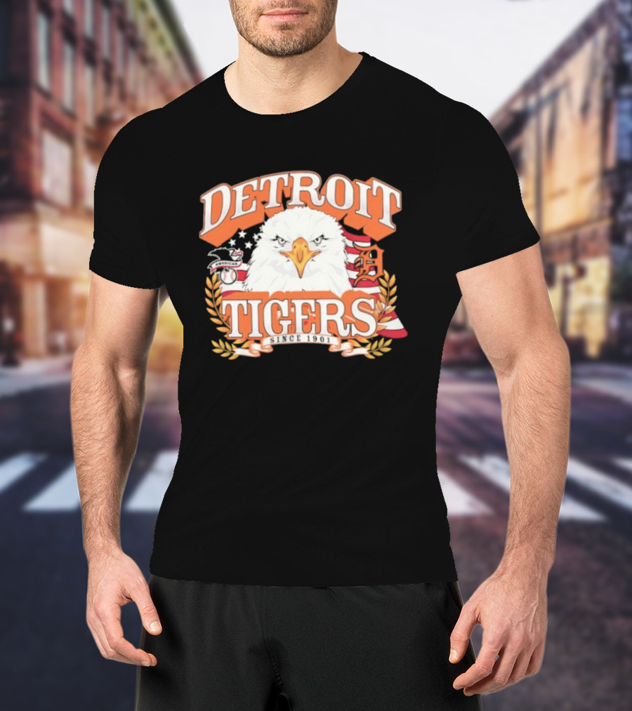 Detroit Tigers Eagle Emblem With American Flag And Stars T-Shirt