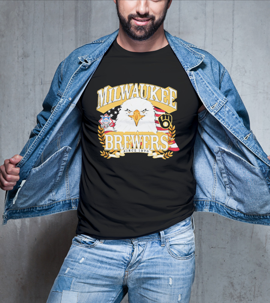 Milwaukee Brewers Eagle American Flag 250th Celebration T-Shirt