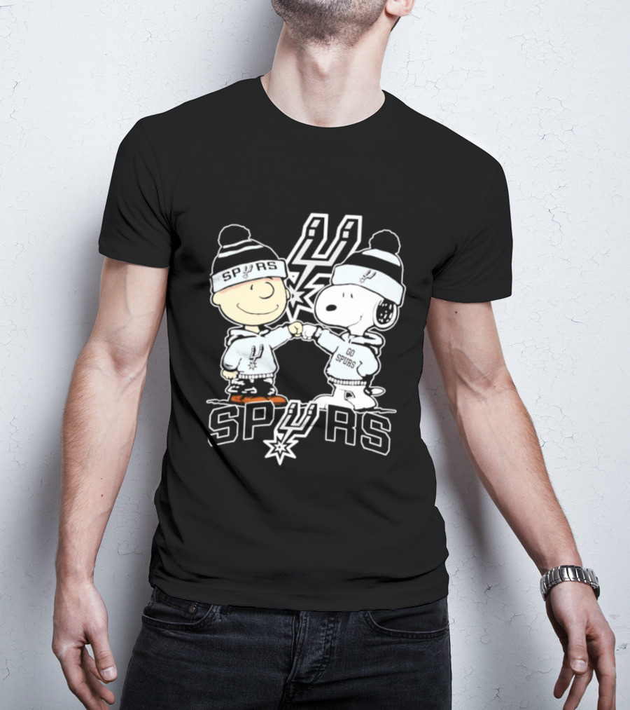 Peanuts Charlie Brown Snoopy San Antonio Spurs Fist Bump Spurs T-Shirt