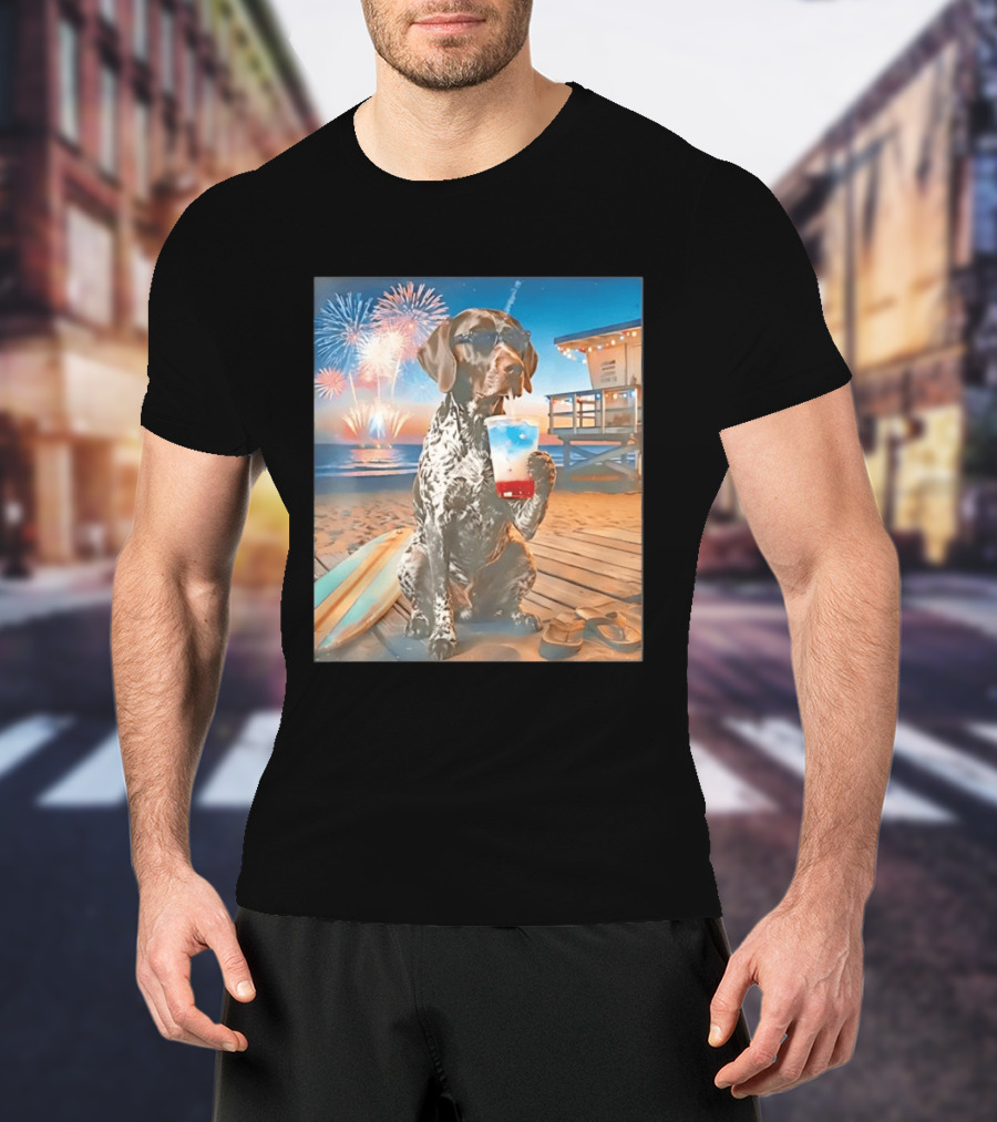 German Shorthaired Pointer Fourth Of July Fireworks Beach Party Surfboard Scene T-Shirt