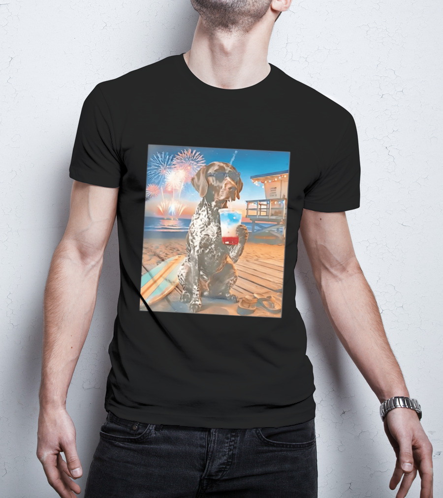 German Shorthaired Pointer Fourth Of July Fireworks Beach Party Surfboard Scene T-Shirt
