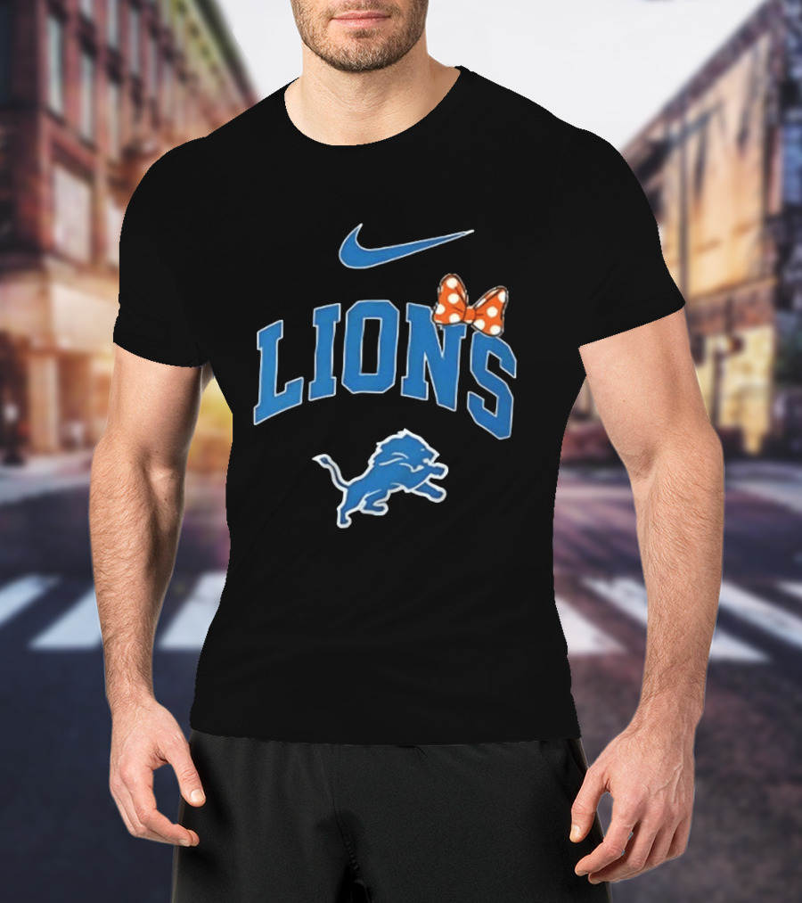Detroit Lions Boo To You Fa Boo Lous Rugby Sports Team Halloween Bow T-Shirt
