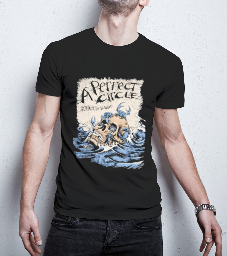 A Perfect Circle Skull Red Bacteria Vacuum Oceanic T-Shirt