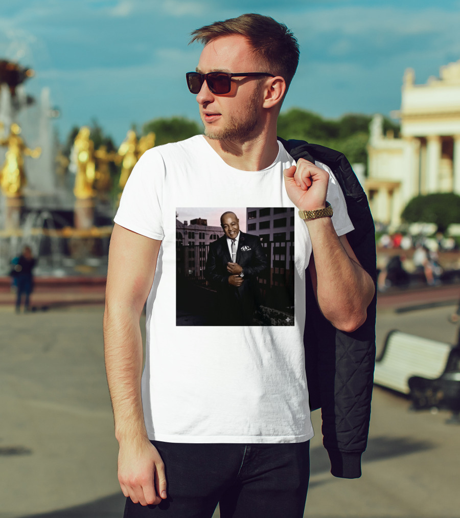 Peabo Bryson Soul Singer Known As The Voice Of Love Dies At 75 T-Shirt