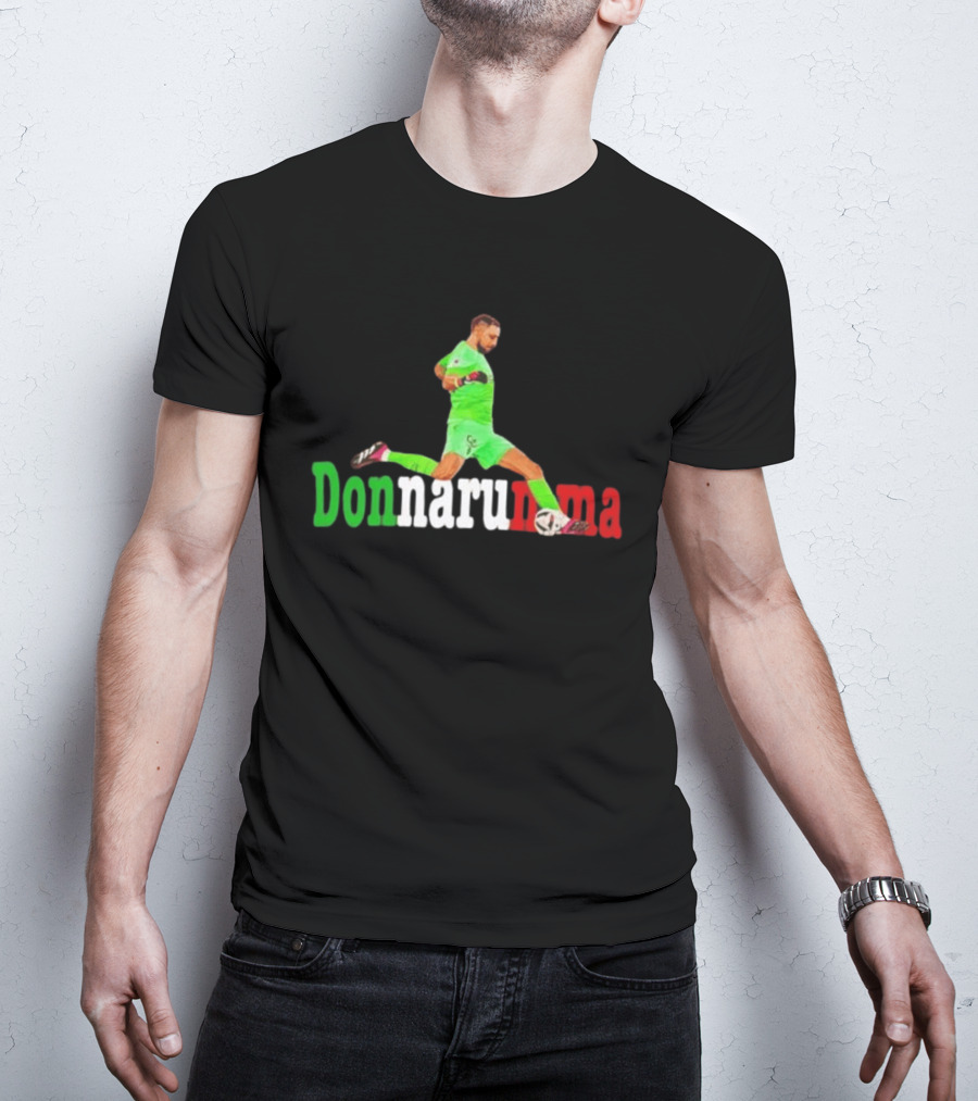 Donnarumma Italian Goalkeeper Action Pose Football Soccer T-Shirt