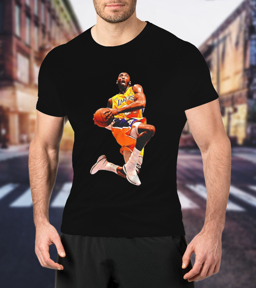 Kobe Bryant Los Angeles Lakers 24 NBA Dunk Pose Iconic Basketball Legend T-Shirt