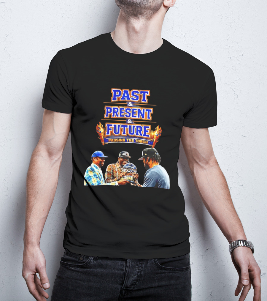 New York Knicks Past Present Future Passing The Torch Walt Frazier Patrick Ewing Jalen Brunson T-Shirt